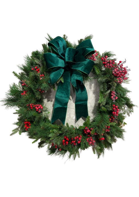 90cm Traditional Wreath w/ Green Bow