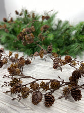 Load image into Gallery viewer, 6ft Pinecone Garland