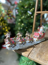Load image into Gallery viewer, Santa Sleigh &amp; Reindeer